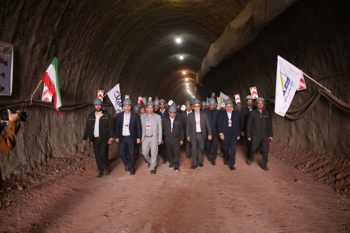 تونل شماره ۶ خط ریلی سیرجان - بردسیر افتتاح شد