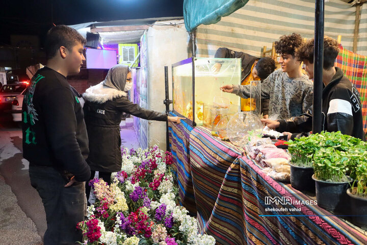 حال و هوای بازار شب عید در اصفهان