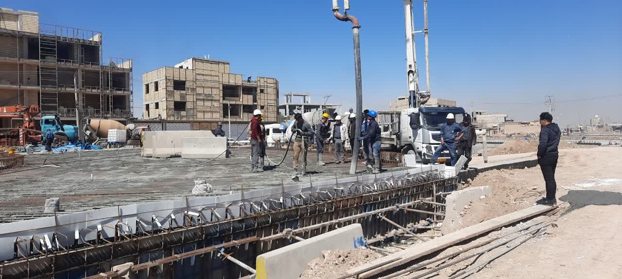 بتنریزی آخرین پل کیلومتر صفر تا ۸ رینگ چهارم انجام شد+ فیلم