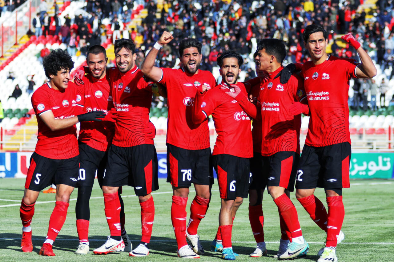 تراکتور ۱۴۰۲ در یک نگاه؛ از کسب سهمیه تا اعلان جنگ با خبرنگاران!