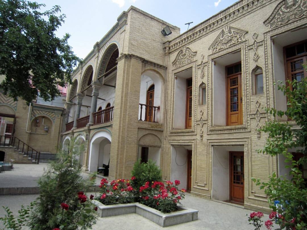 سفر به سرزمین مفاخر ایران