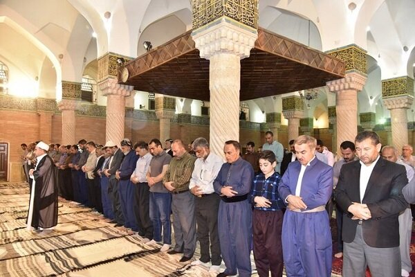 رمضان در کردستان؛ از طنین نوای مرحبا تا اقامه تراویح