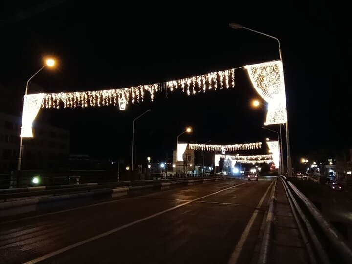 هزینه ۱.۸ میلیارد تومانی منطقه ۱۰ اصفهان برای نورپردازی پل آزادگان