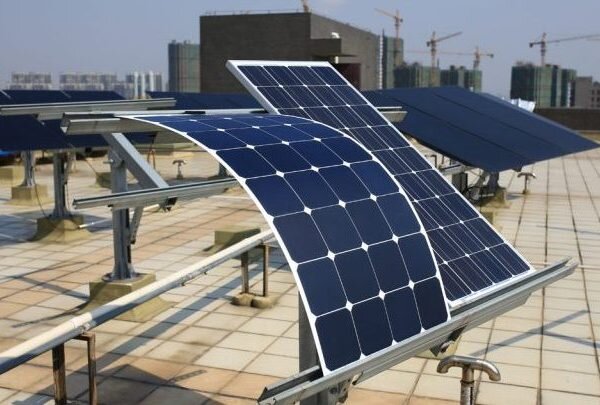 آینده انرژی شهرها در دست پنل‌های خورشیدی