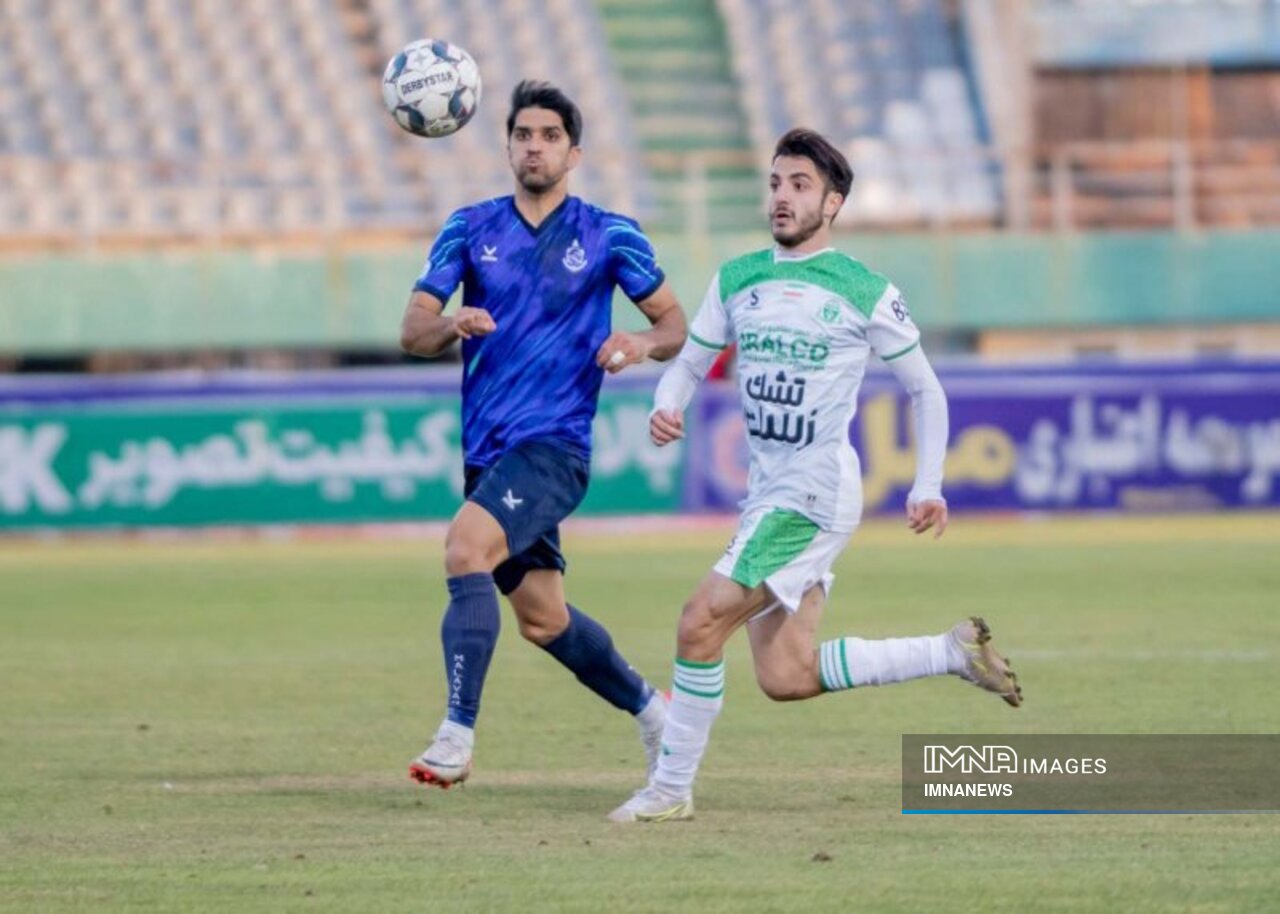 پدیدههای فوتبال ایران در سال ۱۴۰۲ را بیشتر بشناسید