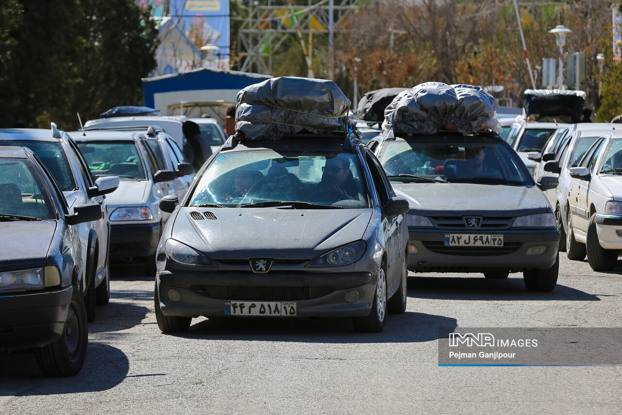 تب و تاب نوروزی در باغ فدک 