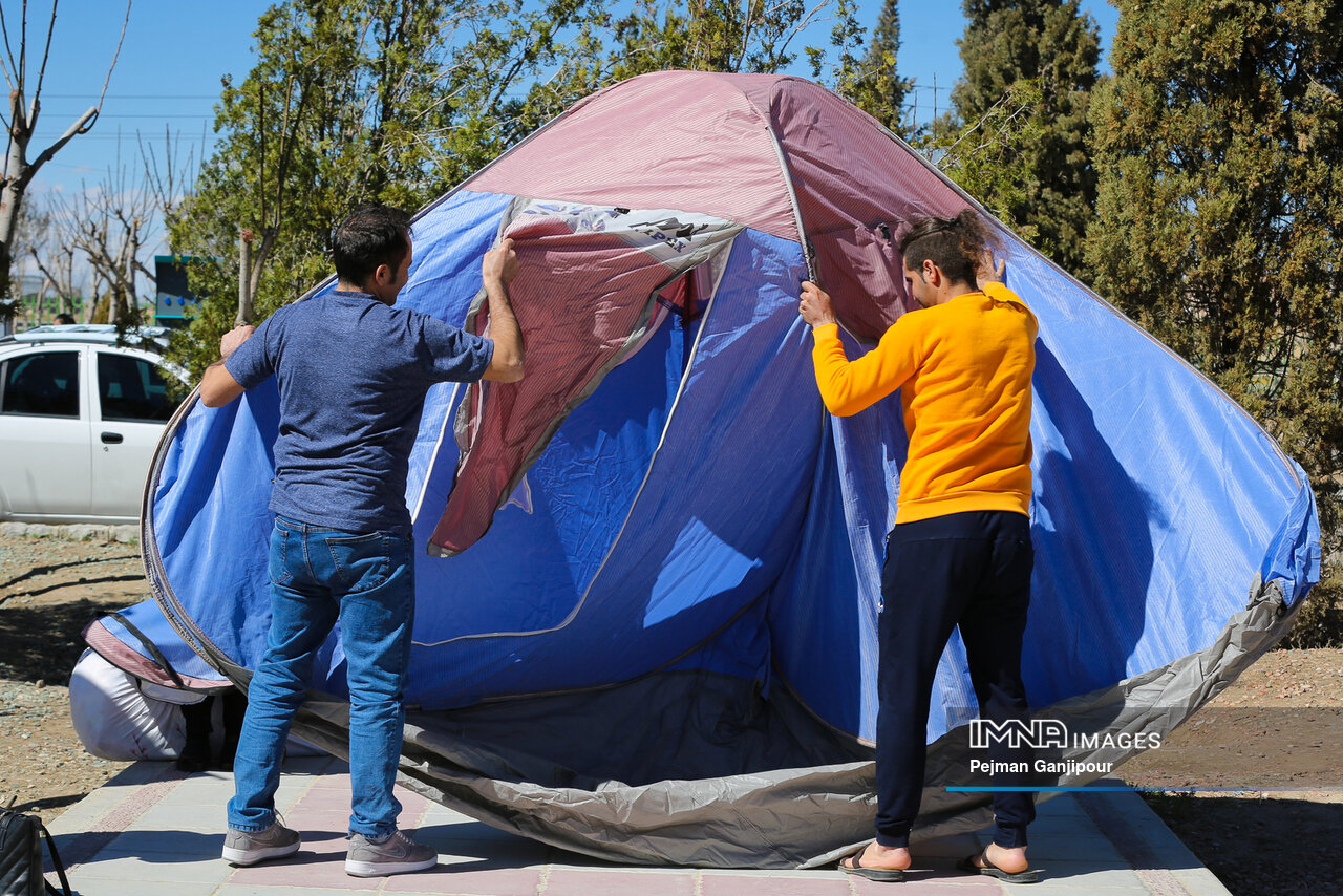 تب و تاب نوروزی در باغ فدک 