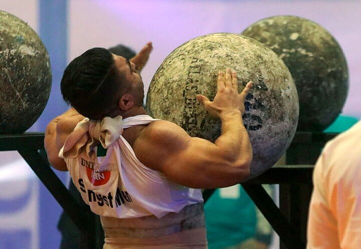 مسابقه مردان آهنین