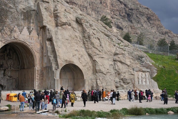 بازدید ۲۶۰ هزار نفر از جاذبه‌های گردشگری کرمانشاه