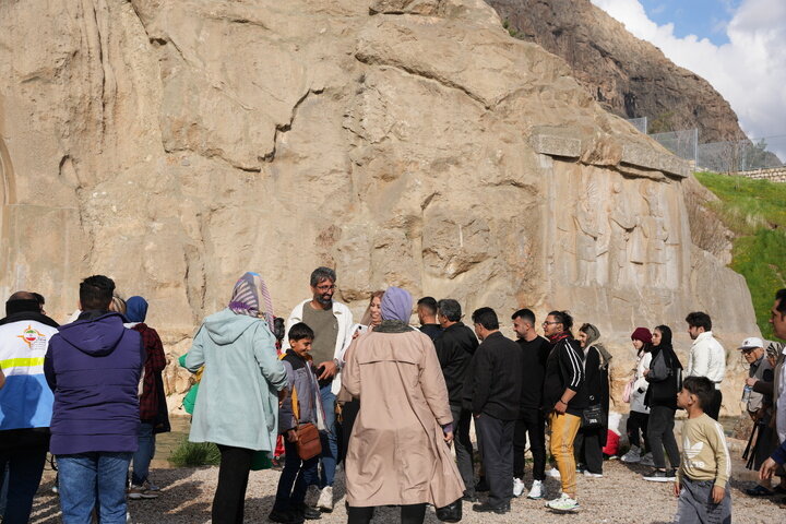 ۴۰هزار مسافر نوروزی در کرمانشاه اسکان یافتند