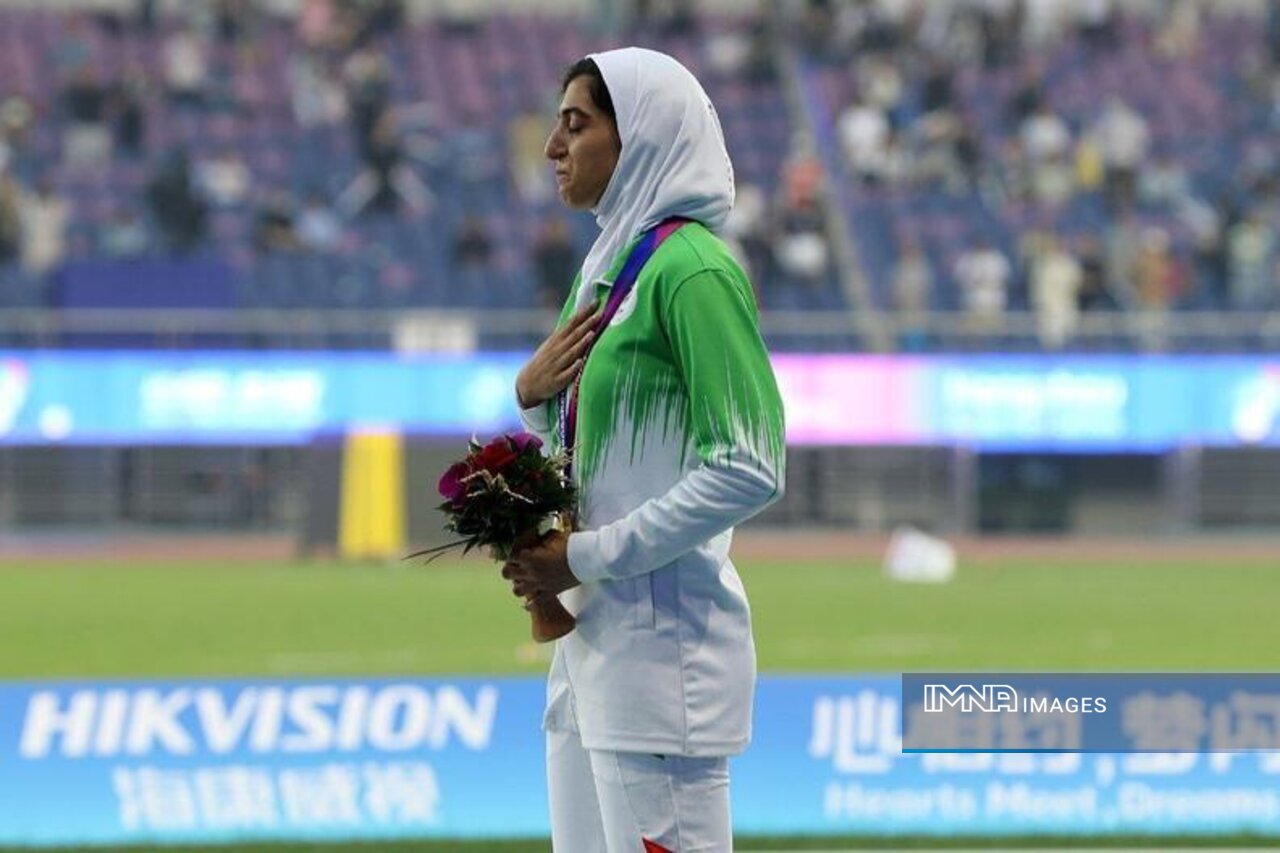 در سکوت هم میشود قهرمان شد