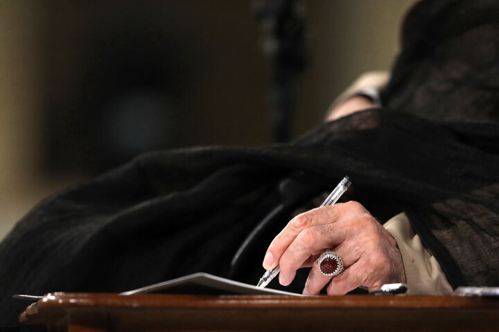 پیام تسلیت رهبر انقلاب به آیتالله سیستانی