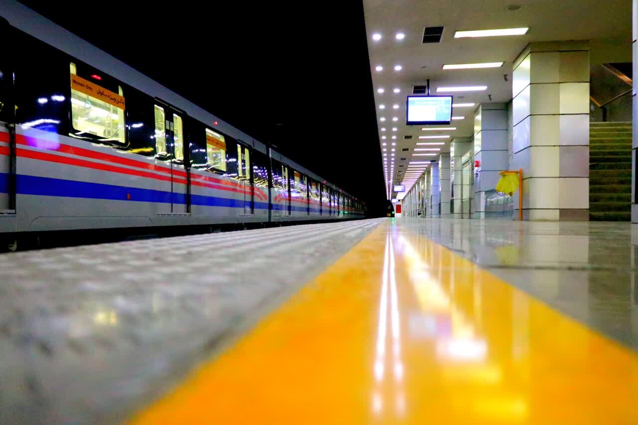 طراحی ۲۱ ایستگاه برای خط دوم متروی قم / طول مسیر به ۲۸ کیلومتر رسید