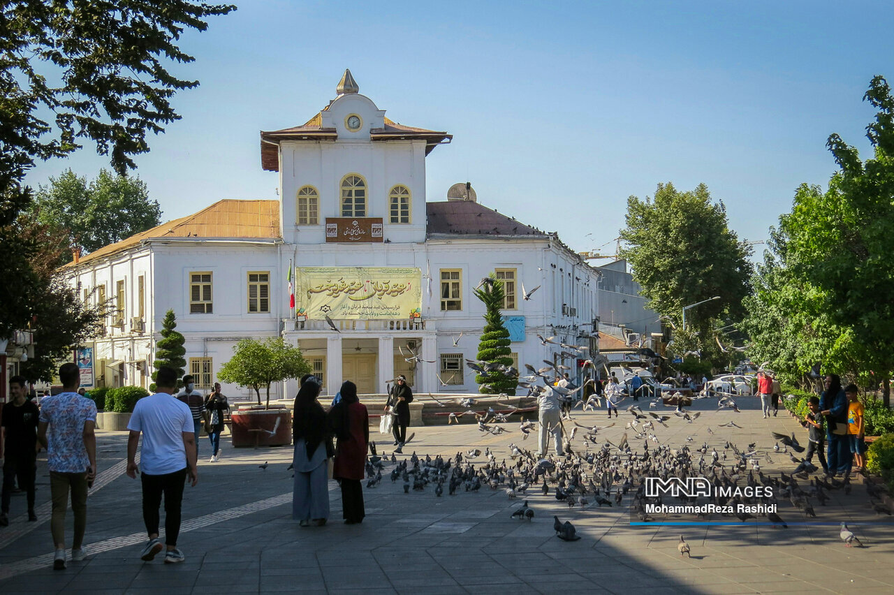 رشت؛ شهر اولینها