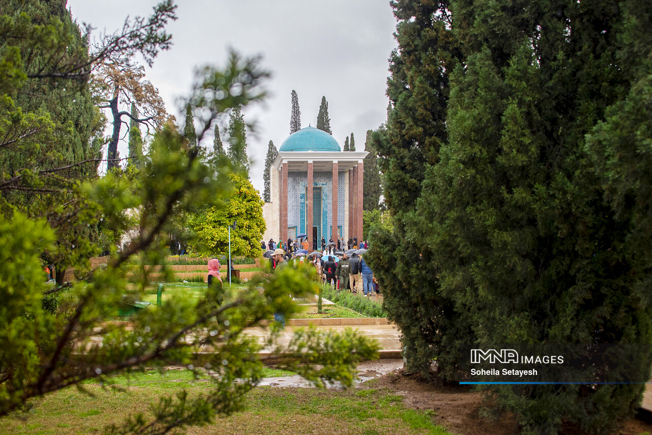 رنگ و بوی مردمشناسی از گلستان تا بوستان سعدی
