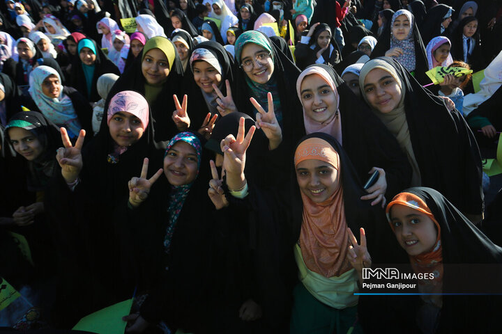 برگزاری جشن بزرگ «سحرخیزان کوچک» در مناطق ۱۵ و ۱۰ اصفهان