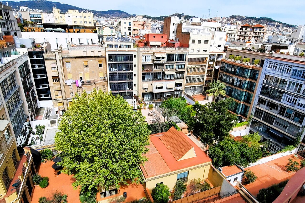 بازپسگیری فضای شهری از خودروها به نفع شهروندان به سبک بارسلون