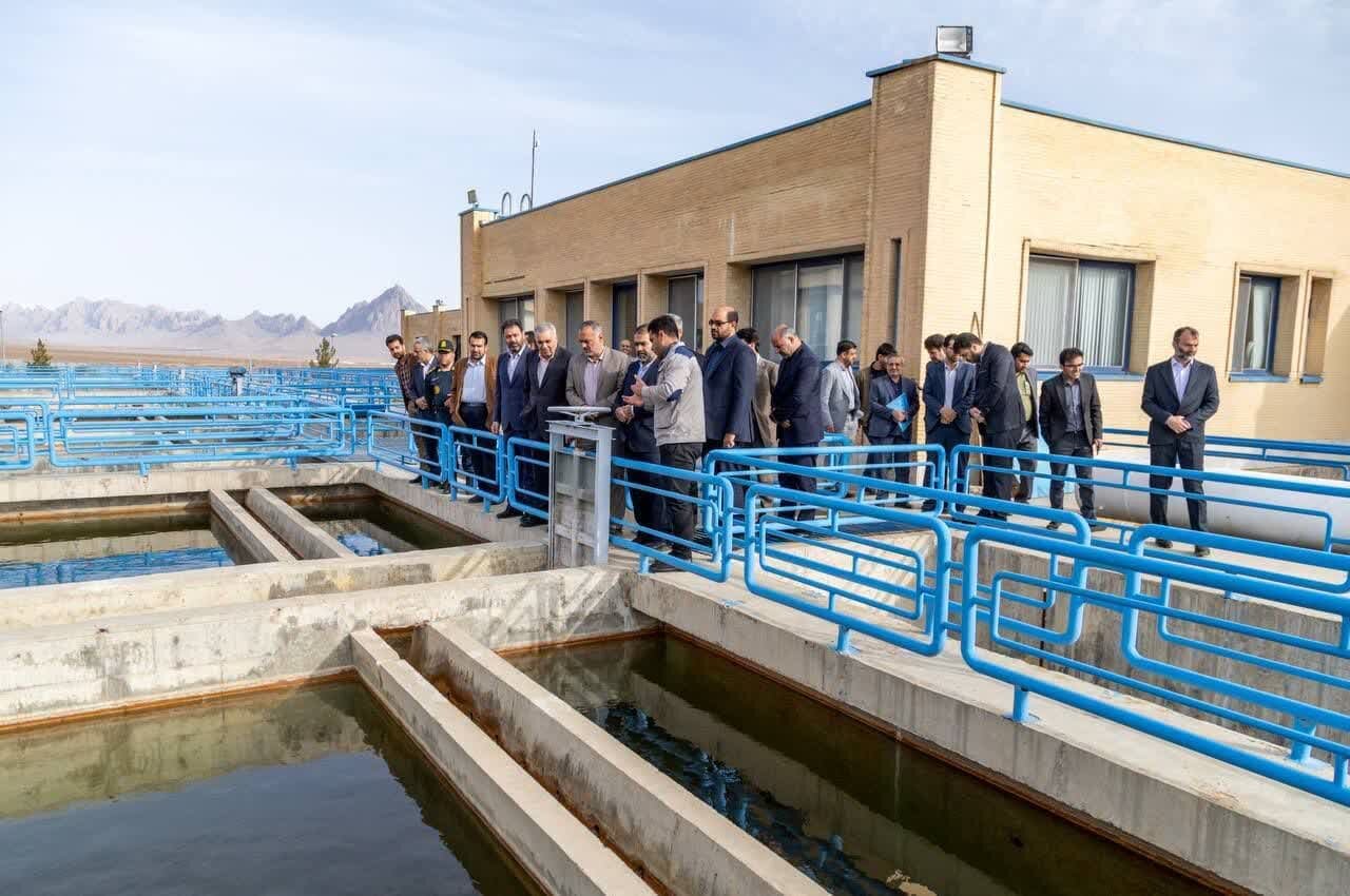 بازدید استاندار اصفهان از سامانه دوم آبرسانی اصفهان