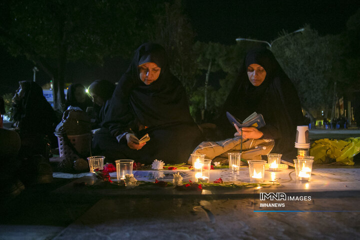 احیا شب نوزدهم ماه رمضان در امامزاده عبدالله گرگان