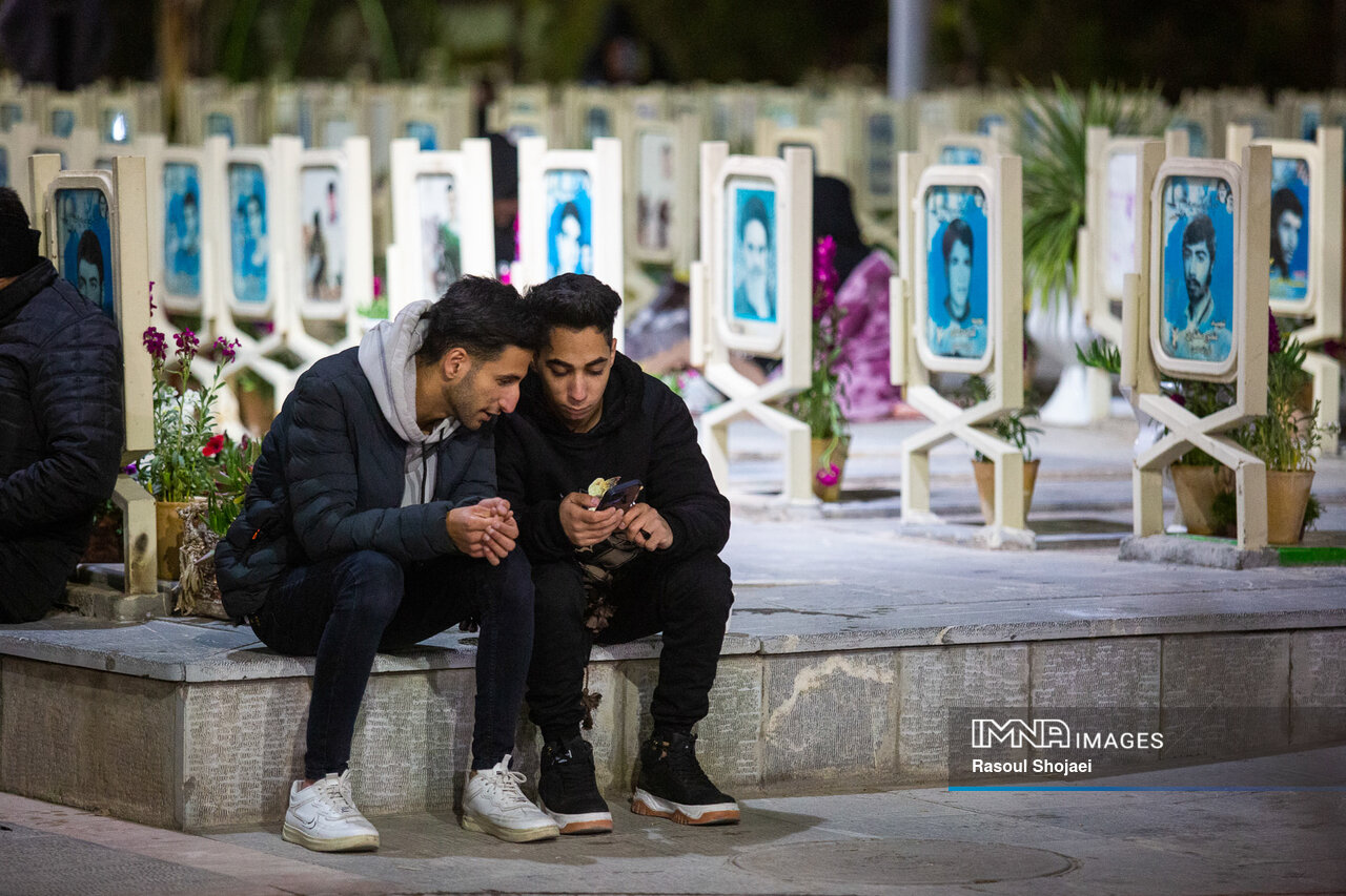 گلستان شهدا، محفل دعا و همدلی در شب قدر