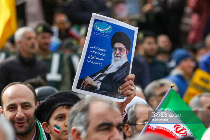 دوازدهم فرودین، روز جمهوری اسلامی ایران