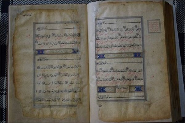 لحظات ناب نیایش در اماکن مذهبی کردستان؛ از بارگاه خواهر امام رضا(ع) تا قرآن نگل