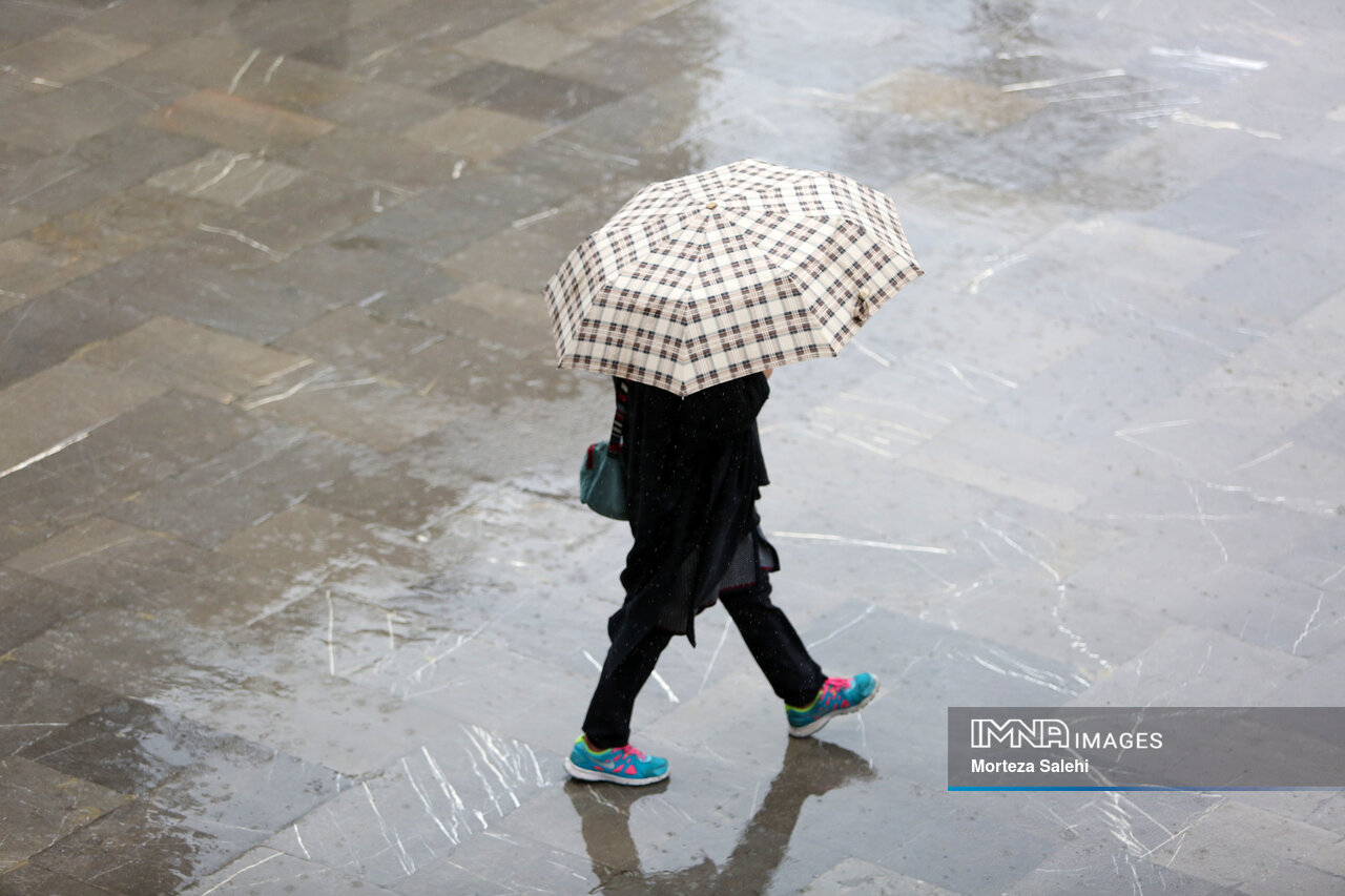 میزان بارندگی امروز در چهارمحال‌ و بختیاری اعلام شد/بیشترین بارش‌ها برای فرخشهر