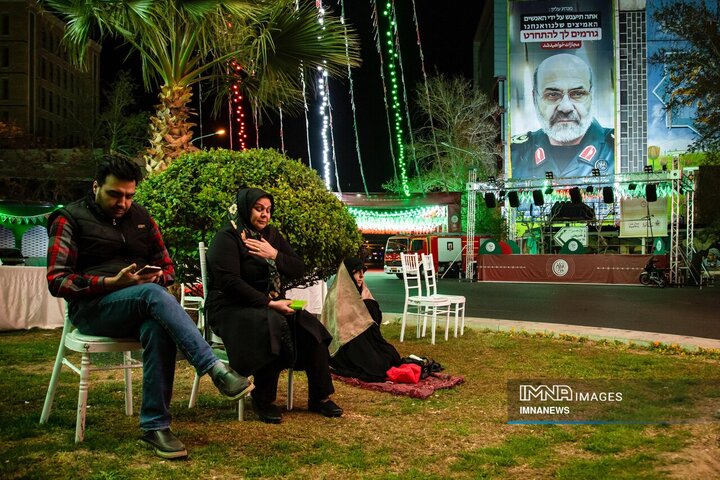 مراسم احیای شب بیست‌و‌سوم ماه مبارک رمضان در میدان فلسطین تهران