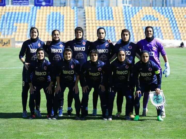 خاتون بم، فاتح لیگ برتر فوتبال بانوان