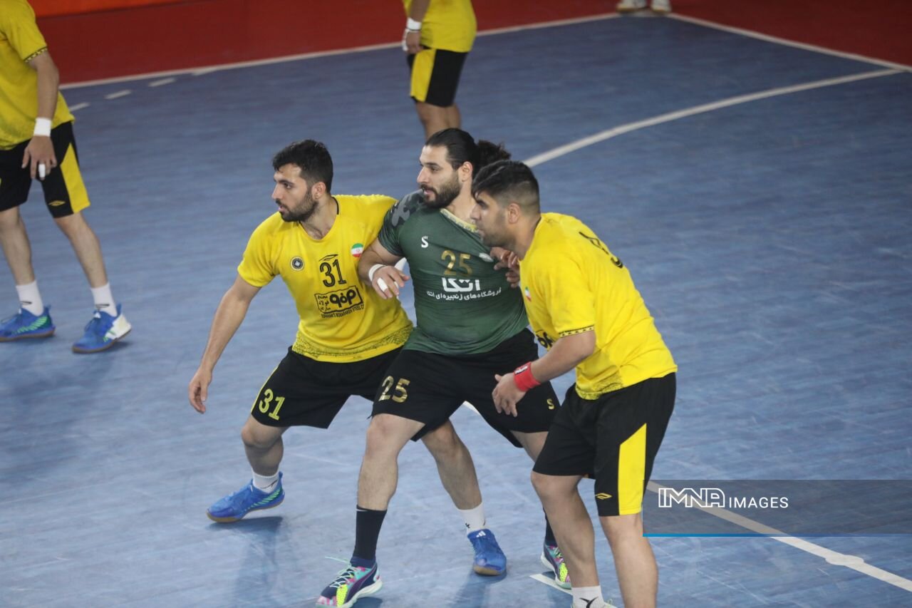 قعرنشینان شگفتیسازی میکنند؟