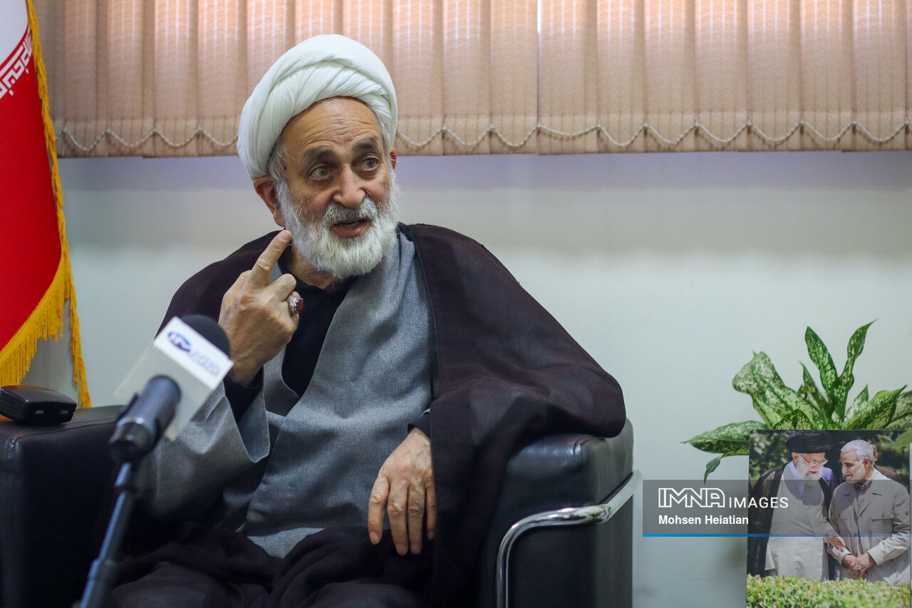 راز ماندگاری نهضت امام خمینی (ره)