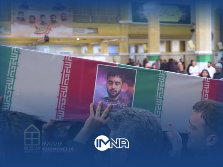 لحظاتی از تشییع شهید سرلشکر زاهدی و همرزمانش در حسینیه امام خمینی