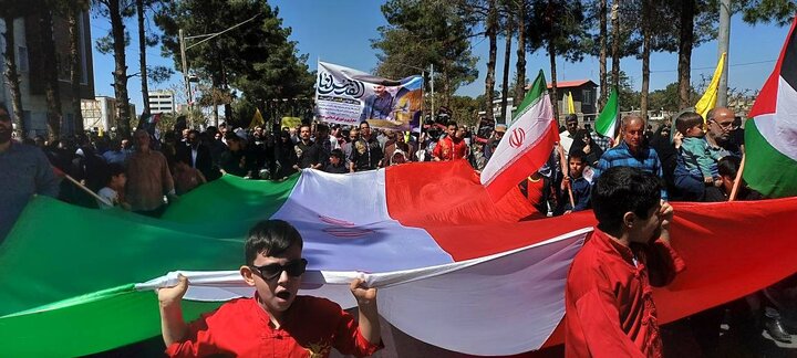 راهپیمایی روز قدس در بیرجند و ۱۰۰ نقطه از استان خراسان جنوبی برگزار شد + فیلم