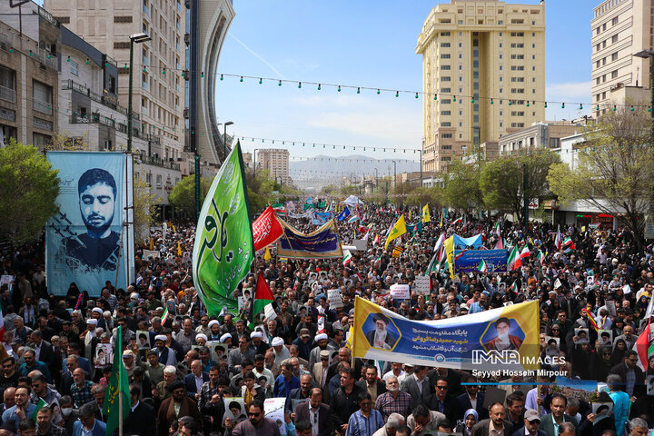 حضور پرشور مردم مشهد در راهپیمایی روز قدس