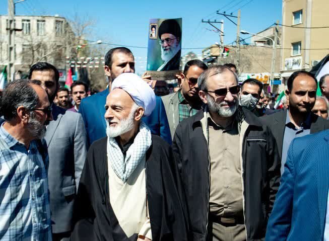 قدردانی نماینده ولی فقیه و استاندار مرکزی از حضور حماسی مردم در راهپیمایی روز قدس