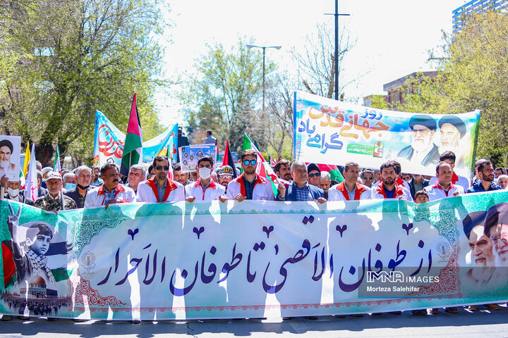 حضور مردم شهرکرد در راهپیمایی روز قدس
