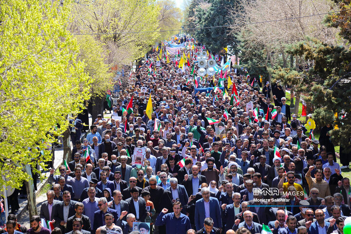 حضور مردم شهرکرد در راهپیمایی روز قدس