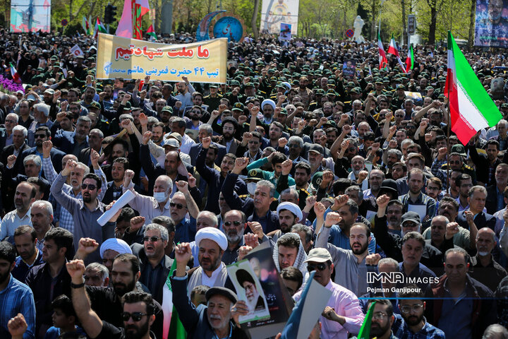 مراسم تشییع سرلشکر شهید زاهدی در اصفهان