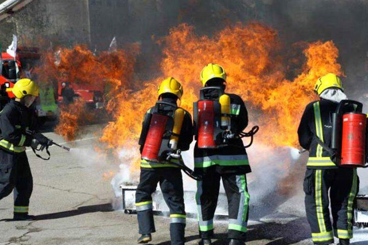 ثبت ۵۵۵۹ تماس تلفنی با آتش‌نشانی شیراز در یک هفته گذشته
