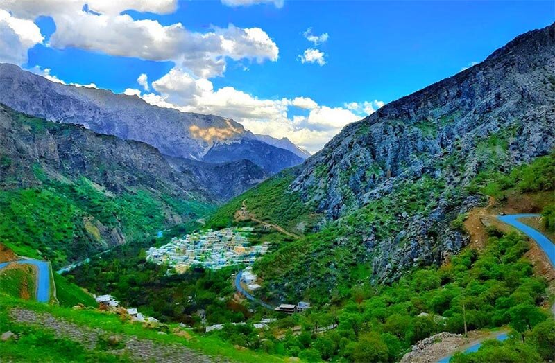 راهنمای سفر در اردیبهشت ماه 1403