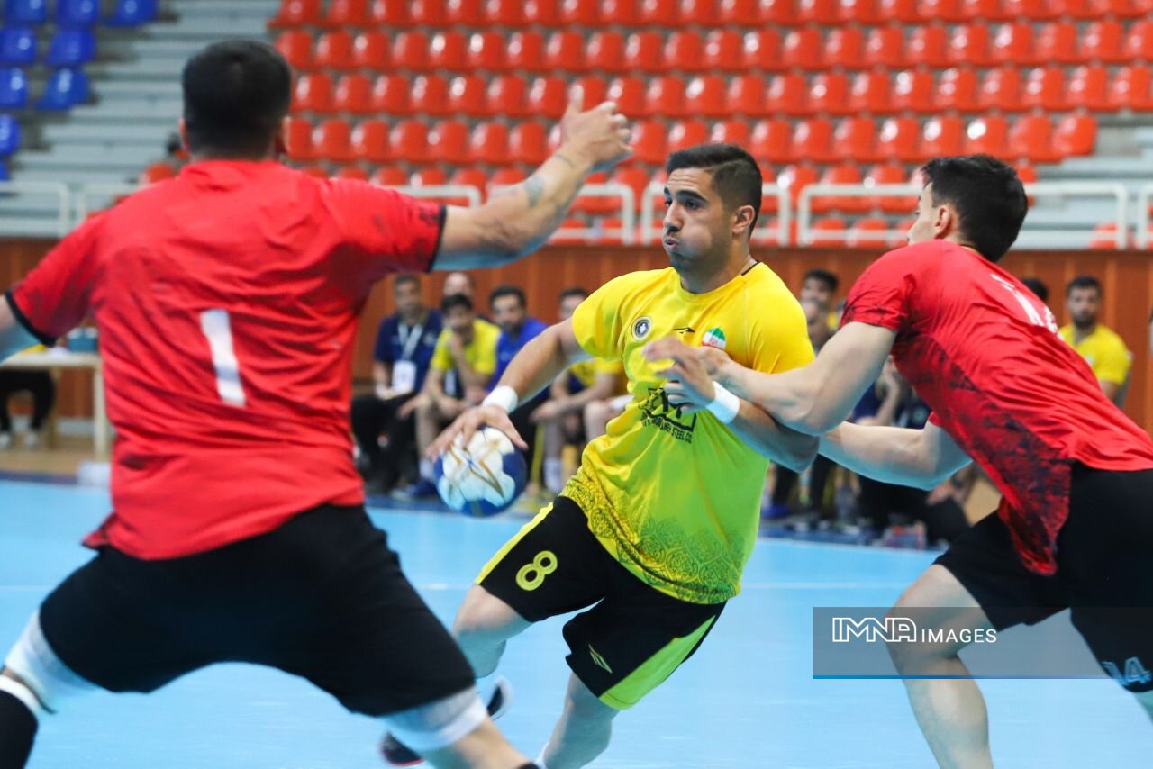 شگفتیسازی فرازبام و شکست ناپذیری مس