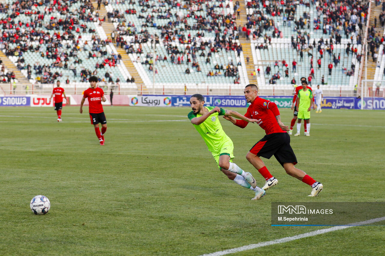 جنگ سرخابیها برای قهرمانی جدیتر شد