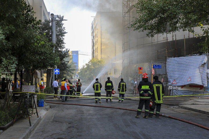 یک بام و دو هوای مدیران فارس در قبال آسمان شیراز