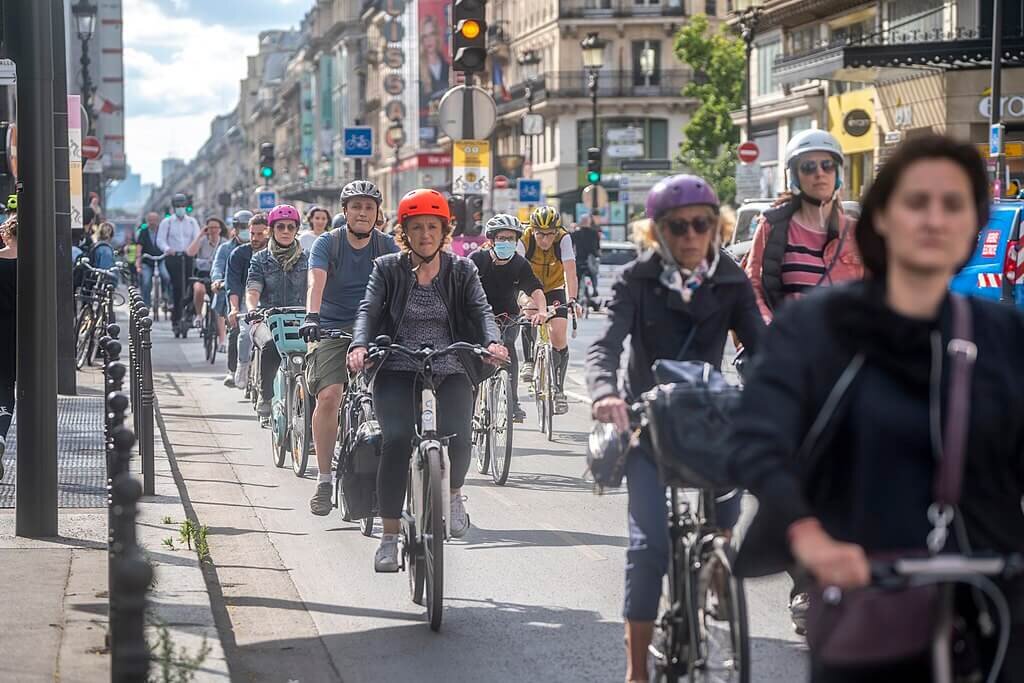 افزایش سفر در شهر فرانسوی با رایگان شدن حمل‌ونقل عمومی