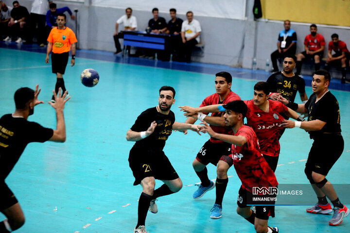 پرواز هوانیروز جوان، اما باانگیزه است