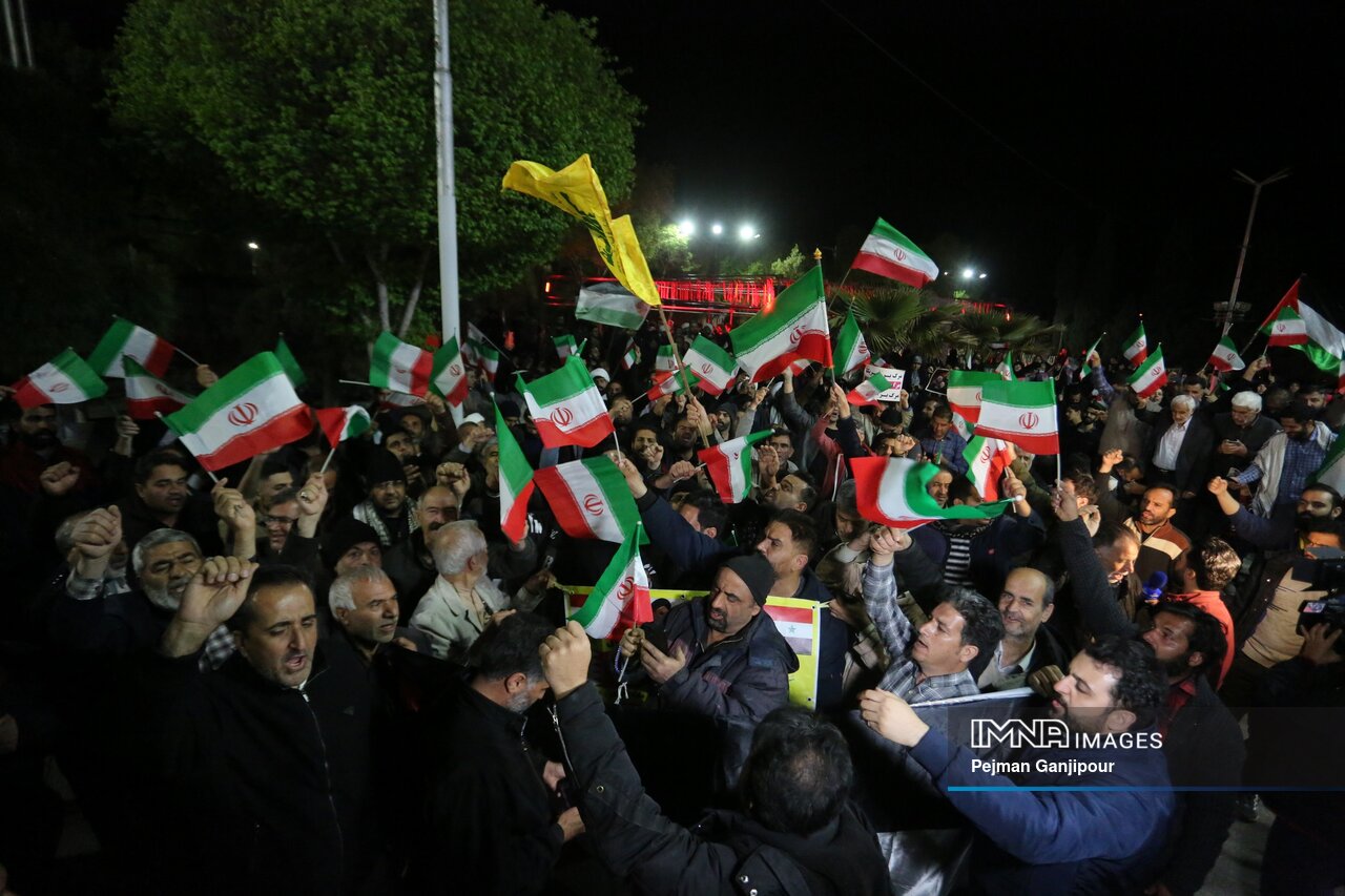 تجمع مردم سراسر کشور در حمایت از حمله موشکی سپاه پاسداران به رژیم صهیونیستی