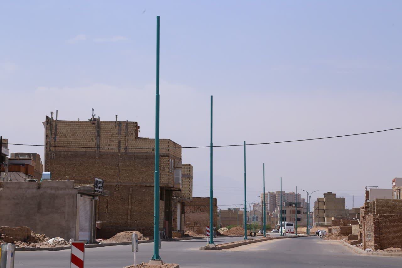نصب ۶۲ پایه چراغ روشنایی در سه نقطه از شهر یزد