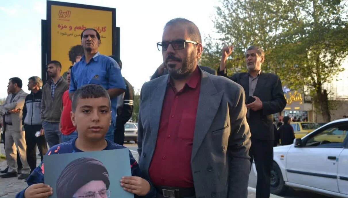 تجمع خودجوش مردم یاسوج در حمایت از عملیات وعده صادق+ تصاویر