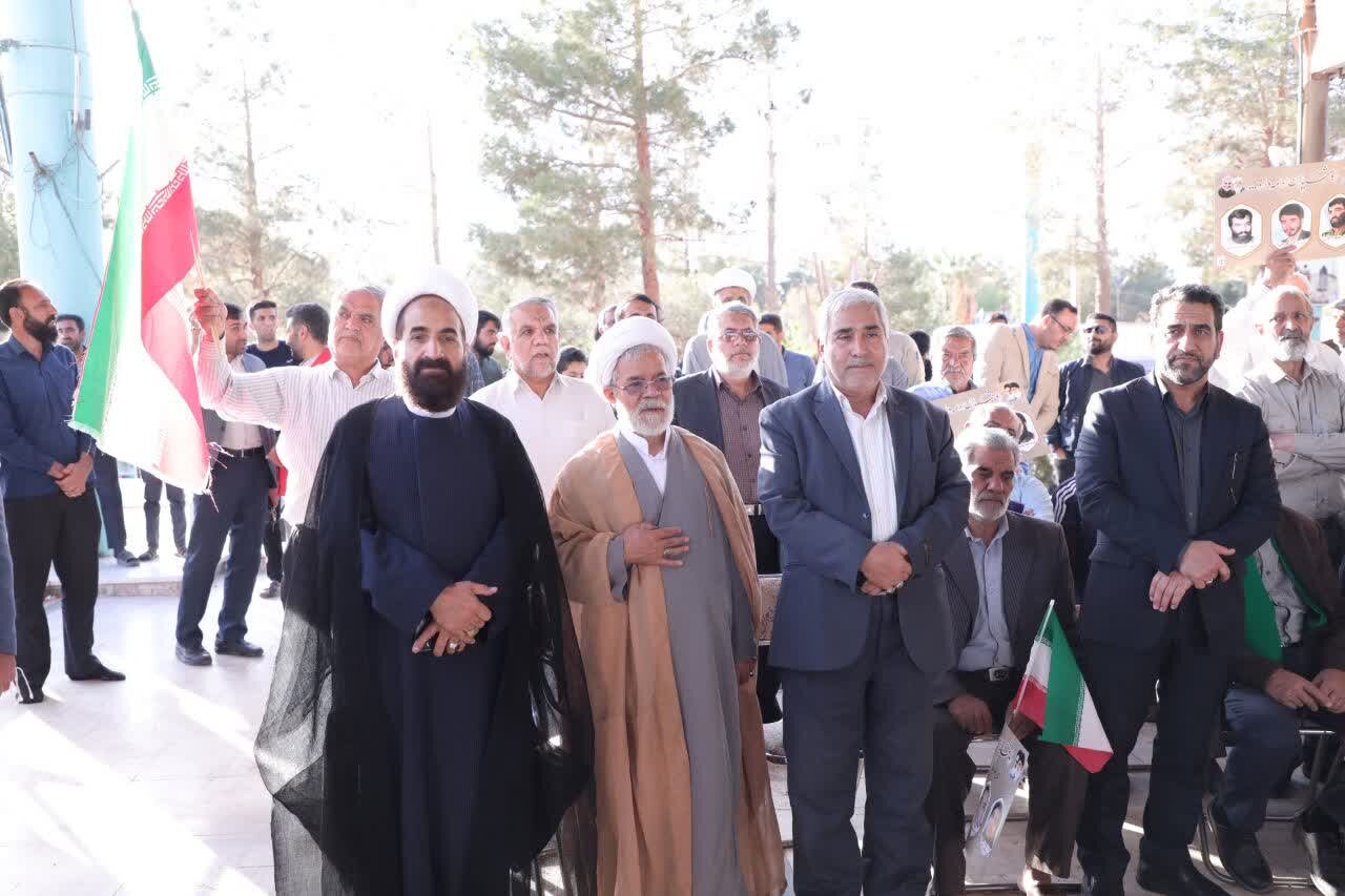 حمایت مردم دارالعباده یزد از پاسخ قاطع ایران به جنایت رژیم سفاک صهیونیستی+ تصاویر