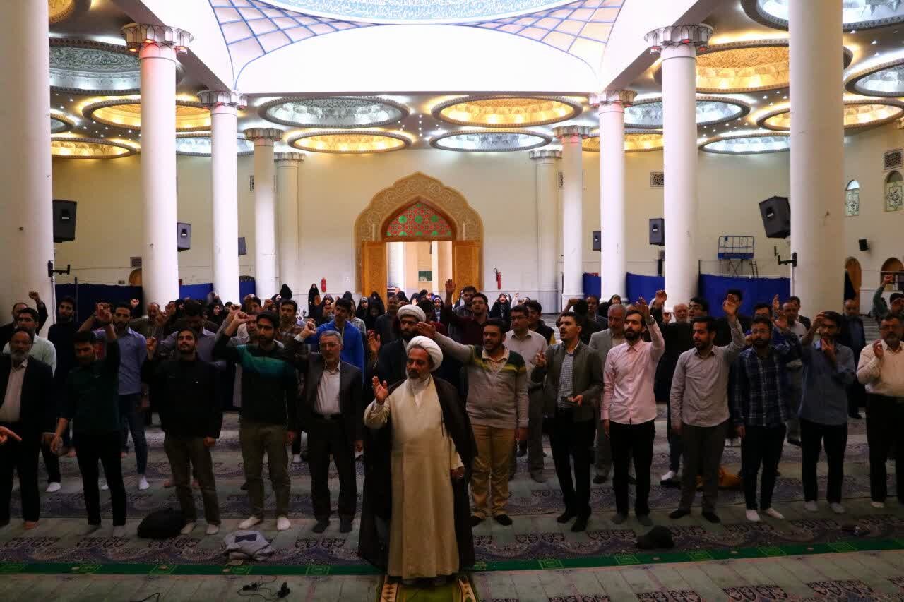 تجمع دانشجویان دانشگاه اصفهان در حمایت از عملیات مشروع سپاه پاسداران علیه رژیم صهیونیستی